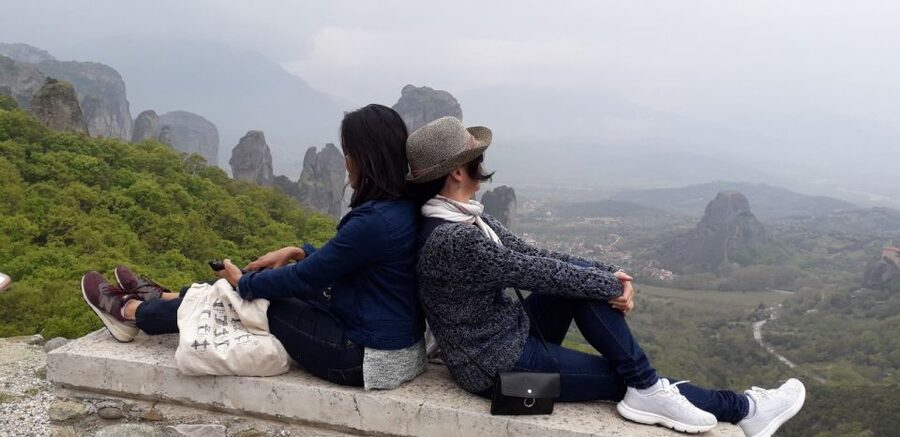 Kalabaka: Meteora Monasteries Minibus Tour with Photo Stops - Who should book this tour?