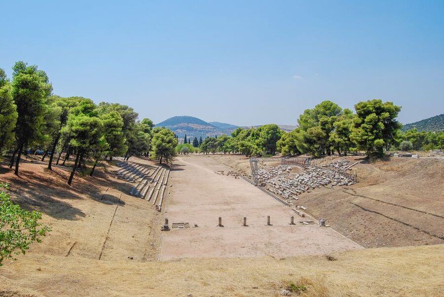 Katakolo Port: Transfer to Ancient Olympia and VR Audio Tour - From the cruise terminal to Olympia in 30 to 40 minutes