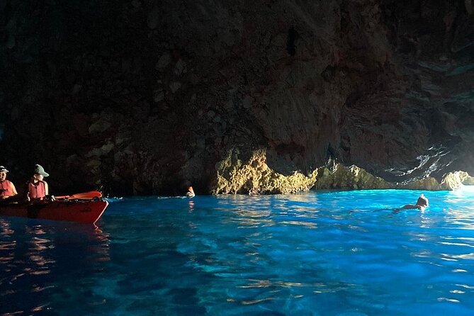 Kayak Trip to Hidden blue Cave, with lunch & fruits. - The small seal cave on the return route