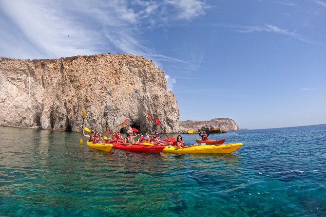 Kayaking Tour to the secrets of Milos - Homemade snacks and 35 minutes of free time