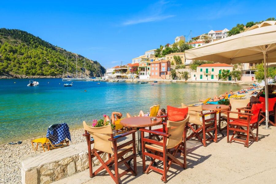 Kefalonia: Assos and Fiscardo Guided Tour - Fiscardo: two hours beside the harbor