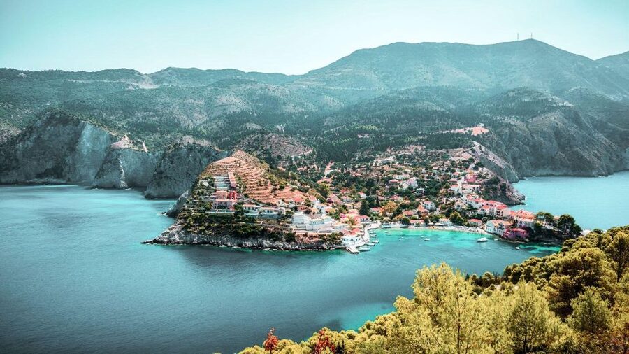 Kefalonia: Assos and Fiscardo Island Day Tour - Who should book this tour?
