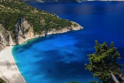 Kefalonia Island Bus Tour- Wine Tasting, Melissani & Fiscardo