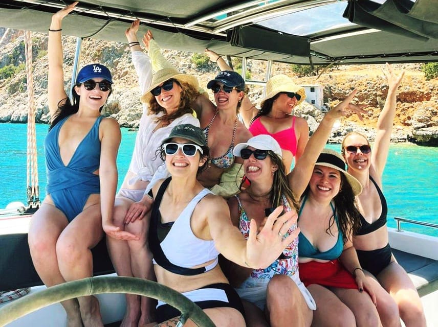 Kissamos: Balos & Gramvousa Luxury Catamaran Sailing Cruise - Gramvousa Island, lunch, and the choice to explore