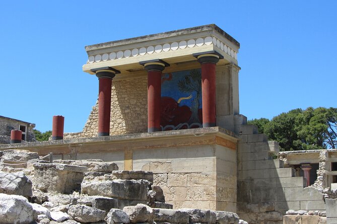 Knossos & Lasithi Plateau: Zeus Cave,Villages, Olive Oil Tour - Krasi and a 2,000-year-old plane tree