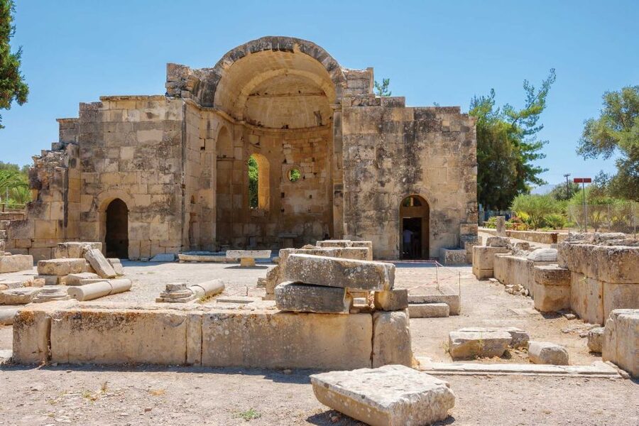 Knossos Palace guided tour - Heraklion City tour + market - Guides, group pace, and language service
