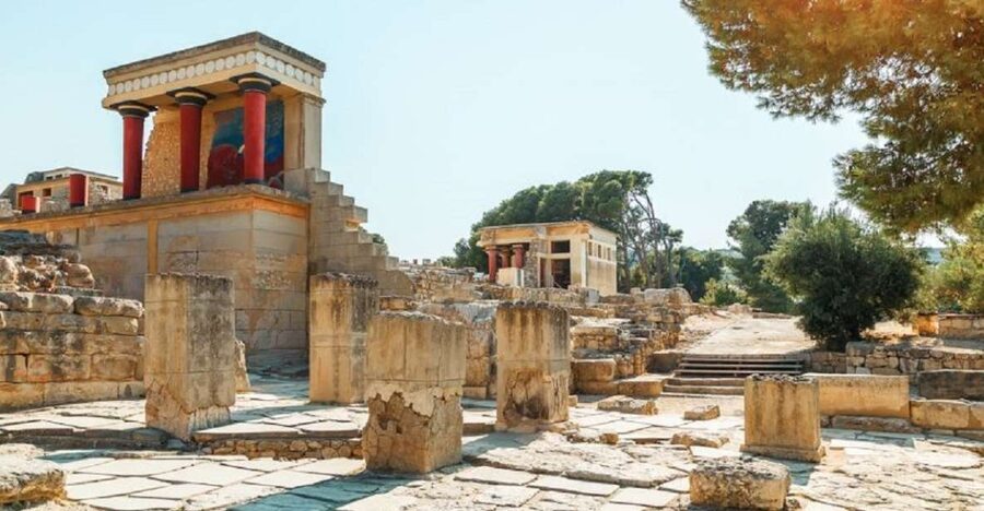 Knossos Palace, Museum & Heraklion City Tour From Chania - Key points to know before booking