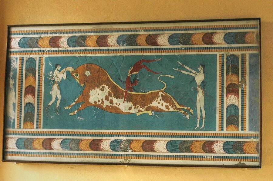 Knossos Palace Skip-the-Line Ticket & Private Guided Tour - Key points about the Knossos Palace tour