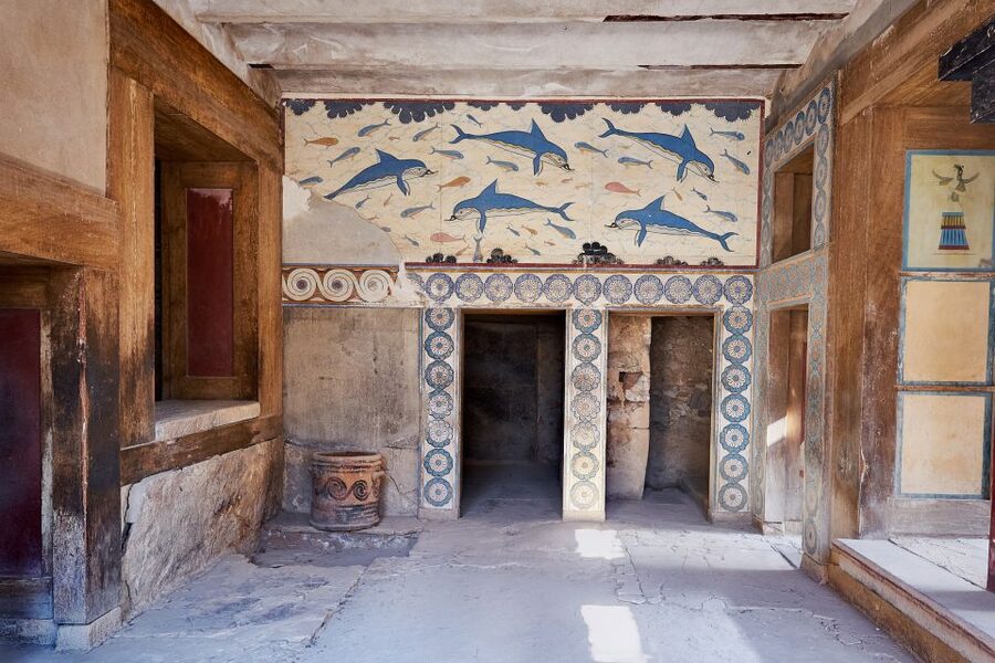 Knossos Palace Skip-the-Line Ticket & Private Guided Tour - Meeting Vangelis at the palace entrance