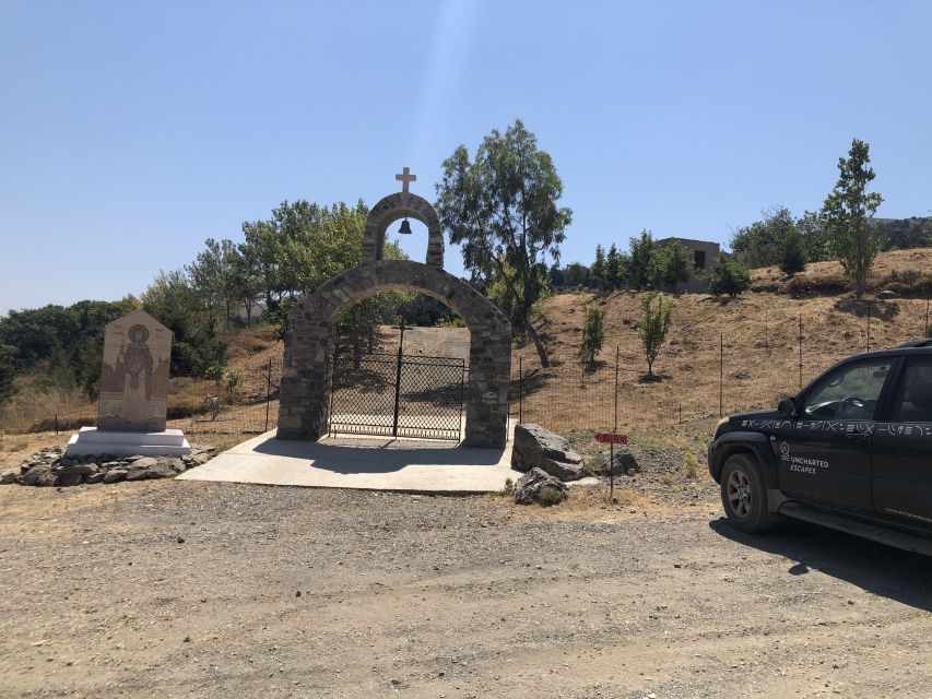 Kos: Full-Day Jeep Safari with Lunch - Lunch in Zia with moussaka and a wide view