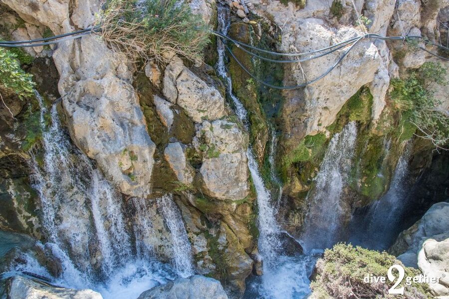 Kourtaliotiko Gorge: Snorkel Trip to the Waterfalls - The 350-step descent to the chapel