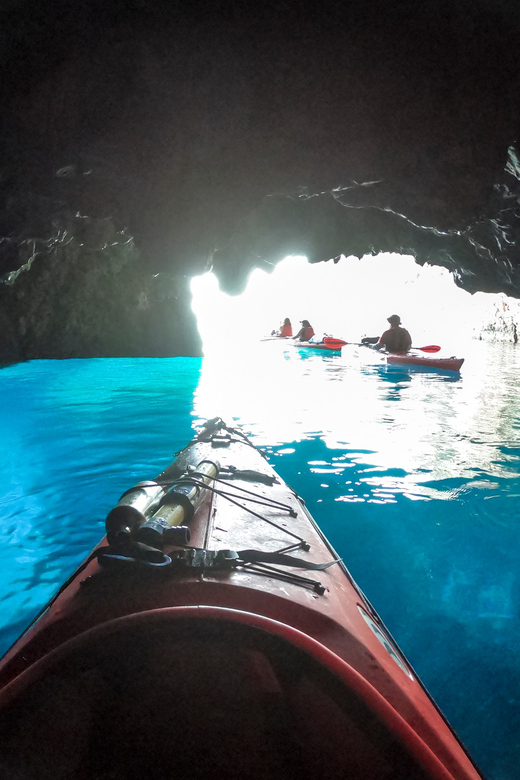 Lefkada: Blue Cave Kayak Tour with a Taste of Greece - The return paddle and the right level of effort
