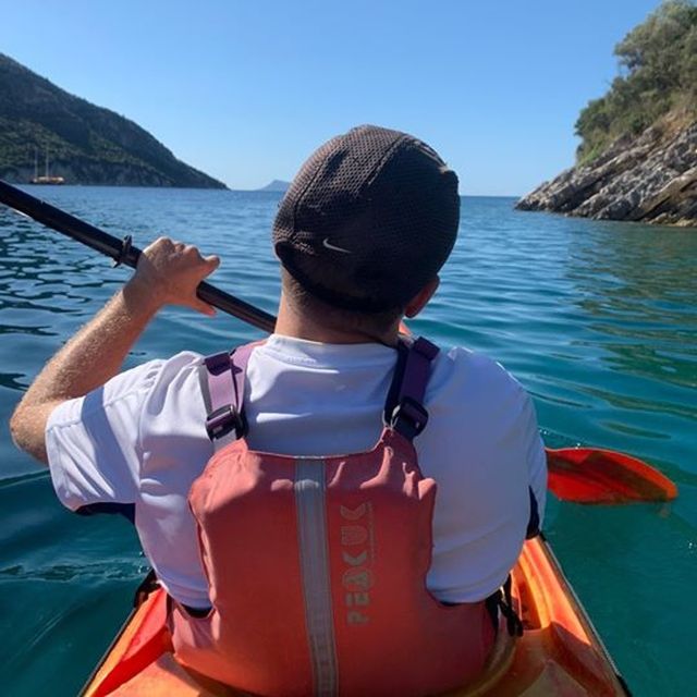 Lefkada: Hidden Blue Cave Kayak Trip with Lunch & Fruits - Snorkeling over the red starfish seabed