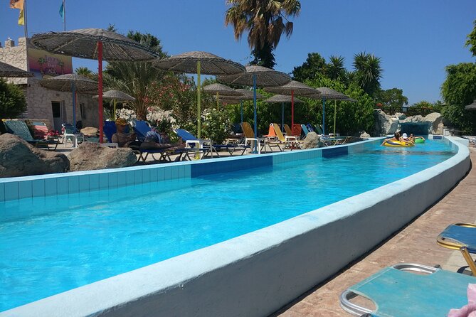 Lido Water Park Admission Ticket with Transfers - Slides, Pools, and the Hourly Wave Machine