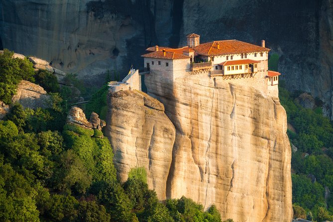 Meteora All Day Tour From Athens - Arriving at Meteora’s six monasteries
