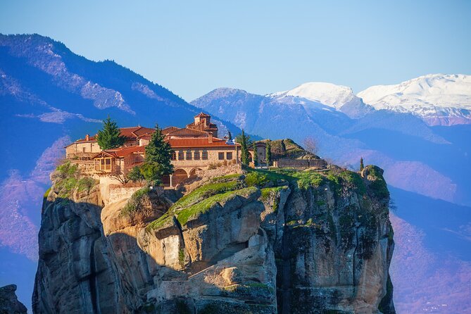 Meteora Day Trip with central Pick up & optional Lunch - What the day feels like in practice