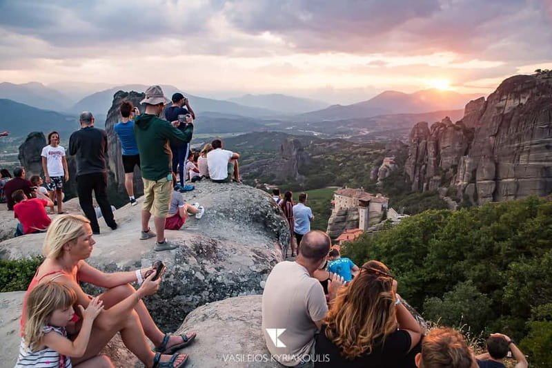 Meteora: Majestic Sunset Tour & Monasteries with Local Guide - Price, timing, and who gets the best value