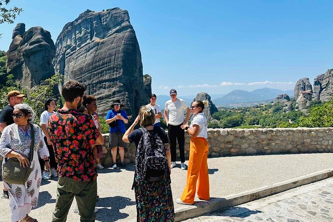 Meteora Monasteries & Caves DayTrip from Athens with Greek Lunch - Kalambaka and Kastraki: the gateway to the rocks