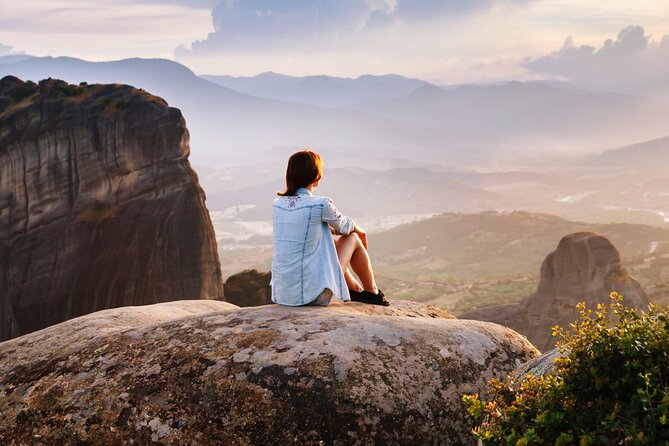 Meteora: Monasteries Tour with Lunch and Athens Transfer Option - Seeing all six monasteries from the road