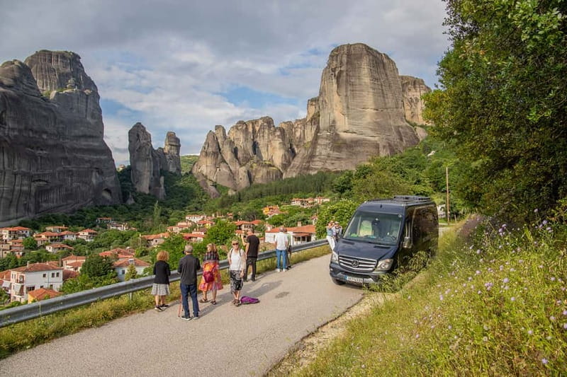 Meteora: Sunset Small Size Tour with Monastery & Caves visit - Pickup from Kalabaka or Kastraki, with a comfortable minibus