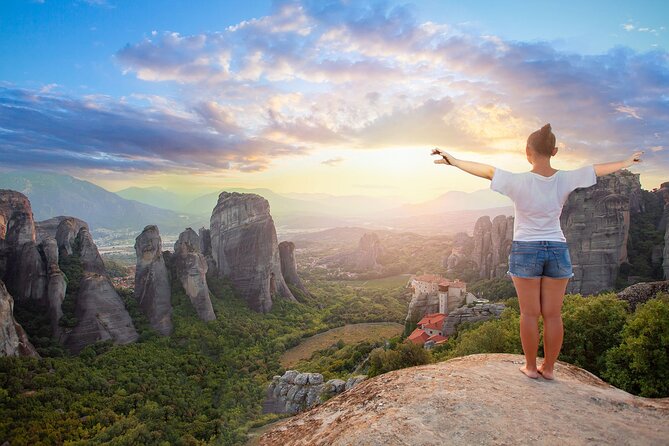 Meteora Tour: Monasteries, Lunch & Optional Athens Transfer - Varlaam and its remarkable painted church