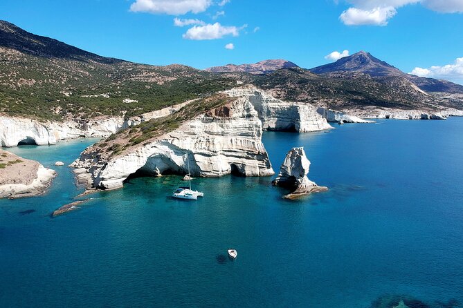 Milos caves snorkelling Catamaran Cruise in a small group - Why this small catamaran works so well