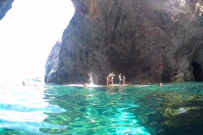 Milos Sailing Tour with snorkeling and lunch - Why a sailing day makes sense on Milos