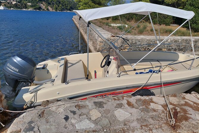 Motor Boat Hire in Corfu Italmar 17,Asso 5.10, Next 5m - Cruising Corfu’s east coast at your own pace