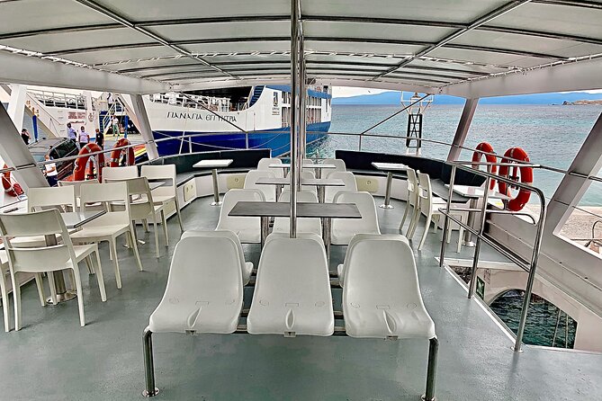 Mount Athos Sightseeing Luxury Cruise with Glassbottom - Comfort, seating, and the best place to watch