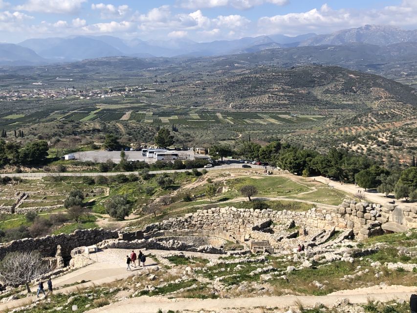 Mycenae Archaeological Site Ticket & optional SG audio tours - Entering beneath the Lion Gate