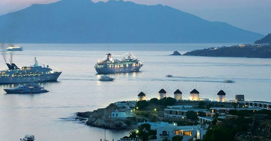 Mykonos: Highlights Tour with Panagia Tourliani Monastery - Agios Ioannis and views toward Delos