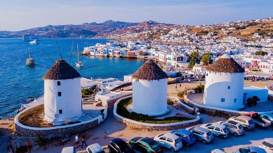 Mykonos: Private Tour Island With A Local - The final viewpoint and Mykonos Town connection