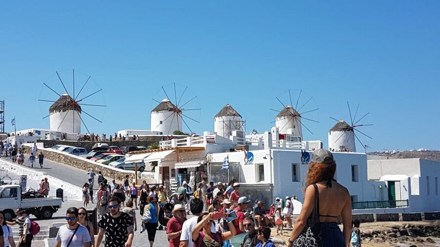 Mykonos Walking Tour - Gioras Bakery and a taste of older Mykonos