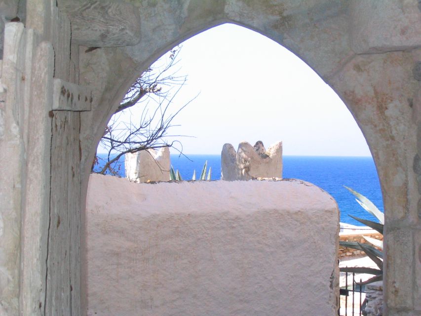 Naxos Castle Walking Tour and Sunset at the Portara - Through Naxos Town, where the old lanes still work