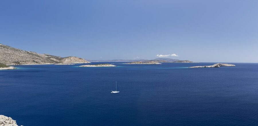 Naxos: Full-Day Small Cyclades Sailing Cruise - Three stops, three different reasons to get in the water