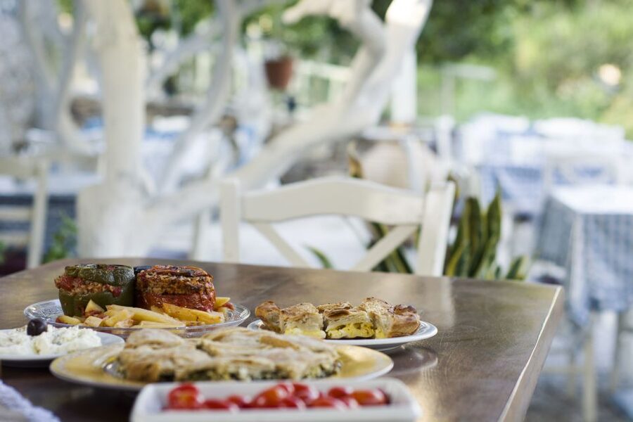 Naxos: Half-Day Cooking Class at Basiliko Family Tavern - Why this cooking class feels different