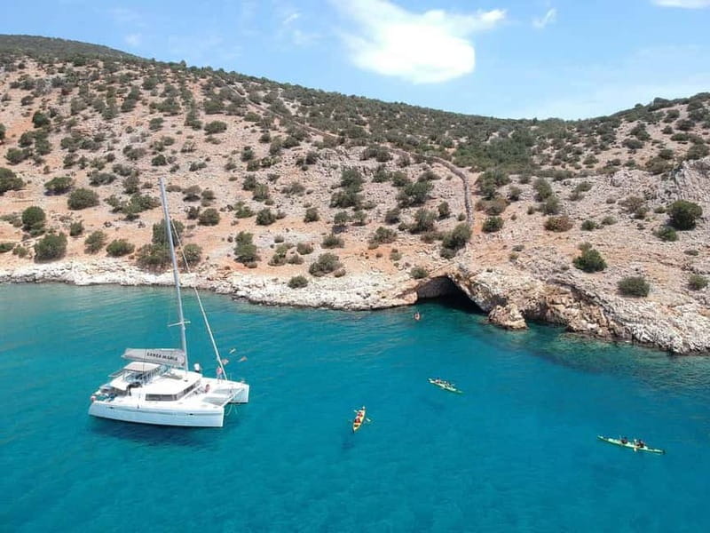 Naxos: Naxos Catamaran Sailing Cruise with Lunch and Drinks - The morning cruise and the role of the wind