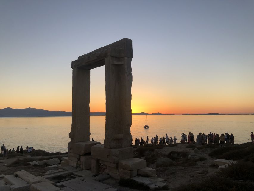 Naxos: Old Town, Castle & Portara Guided Sunset Tour - Reaching Apollo’s Temple at the Portara