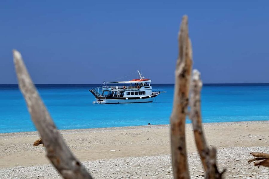 NYDRI: Cruise to Egremni, Porto Katsiki, Agiofili of Lefkada - Egremni Beach gives you two full hours