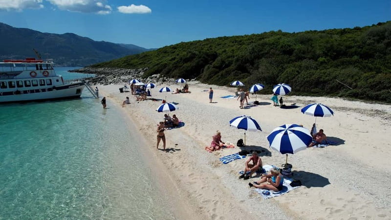 Nydri: Island Hopping Boat Cruise with Beach BBQ Lunch - A Final Swim Near Skorpios