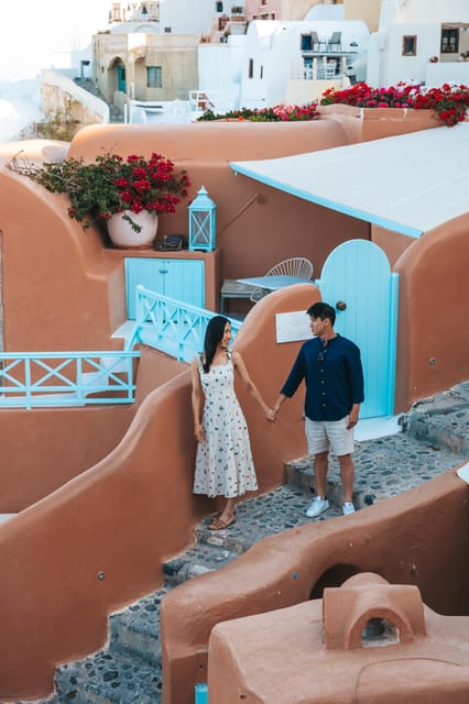 Oia: Couple photoshoot with 30 edited Photos - Choosing the Best Time and Preparing for Oia