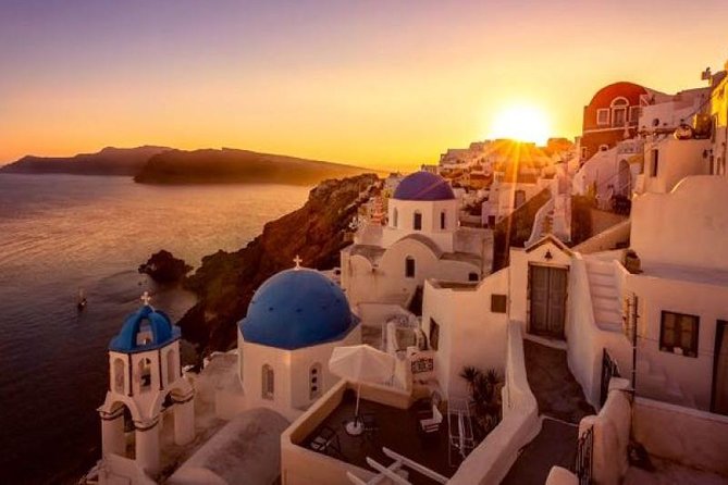 Oia Sunset Roundtrip Transfers - Why this is an easy way to reach Oia at sunset
