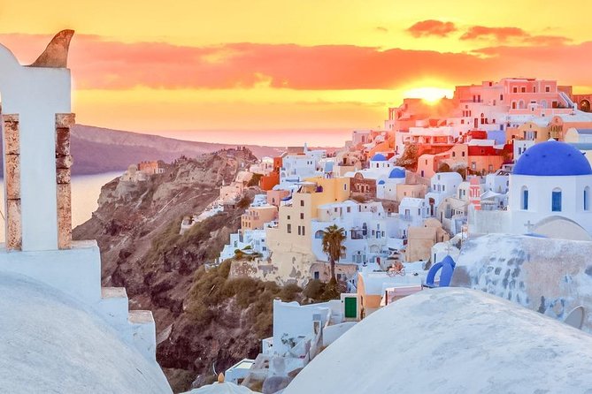 Oia Sunset Roundtrip Transfers - Clean transport and the practical comfort level