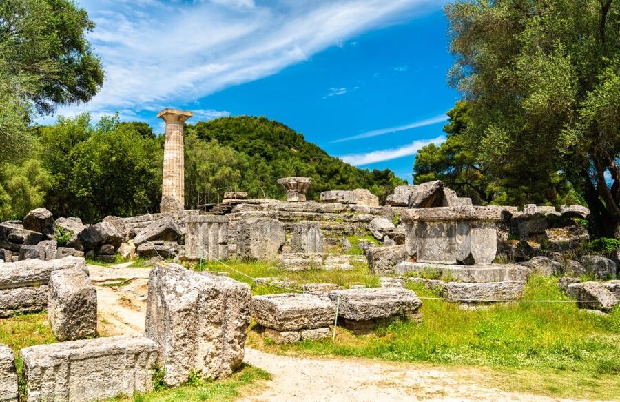 Olympia: Archaeological Site & Museum E-Ticket & Audio Guide - The Archaeological Museum: essential indoor context