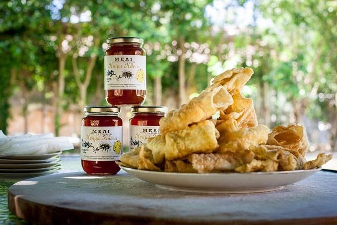 Olympia Shore Ex: Olympic site, Honey Farm & Olive Oil Tasting - Klio’s Honey Farm and its family welcome