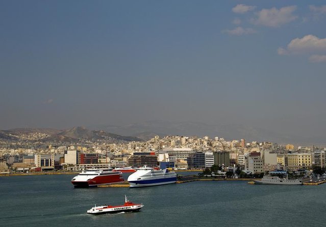 One Day Cruise to Hydra, Poros and Aegina from Athens - Poros: lovely views, limited time