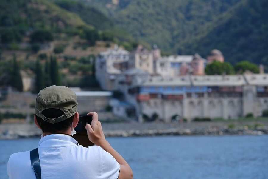 Ouranoupoli: Mount Athos Cruise with Ammouliani Island Visit - The first monasteries: Dochiariou and Xenophontos