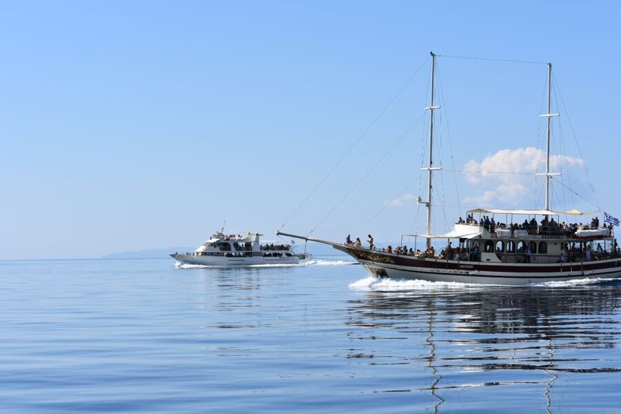 Ouranoupoli: Mount Athos Peninsula Sightseeing Cruise - Starting at the Ouranoupoli port