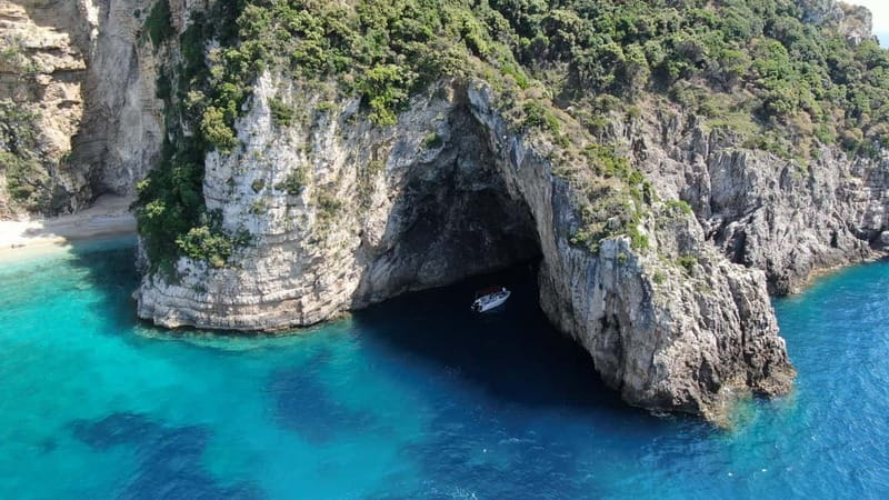 Paleokastritsa: Paradise, Yali Beach, & Blue Caves Boat Tour - What the speedboat and group size add