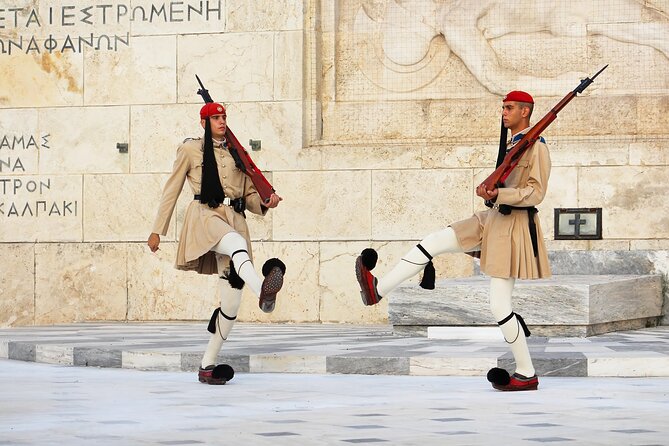Panorama of Athens in 6 hours - The guards, the Academy, and the neoclassical center